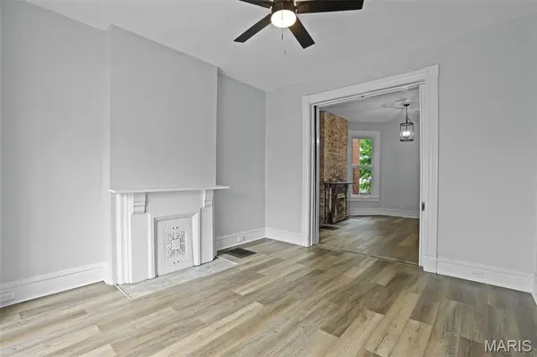 4550 Enright AVE, St Louis, MO 63108