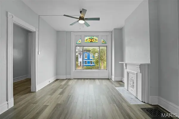 4550 Enright AVE, St Louis, MO 63108
