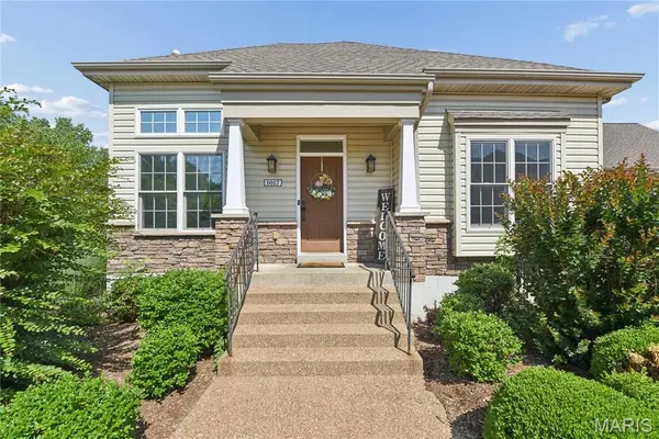 1017 Harmony Lake Parkway, Cottleville, MO 63376