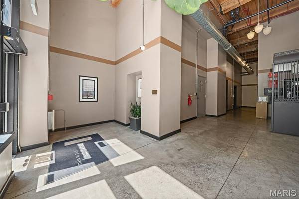 1015 Washington AVE #206, St Louis, MO 63101