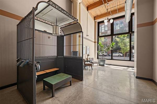 1015 Washington AVE #206, St Louis, MO 63101