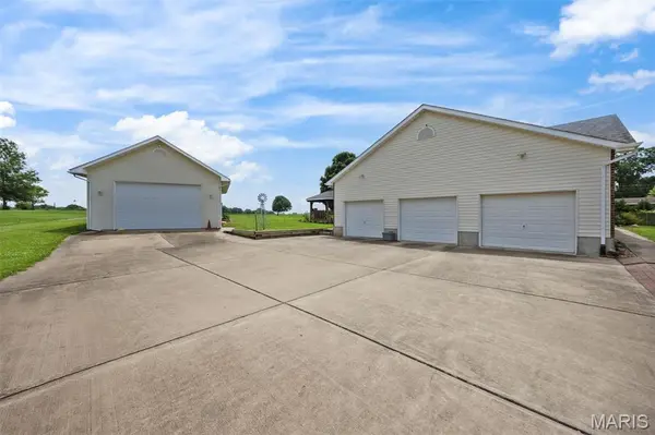 10 Mense CT, Old Monroe, MO 63369