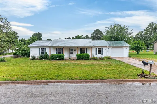 810 Mildred ST, Richland, MO 65556