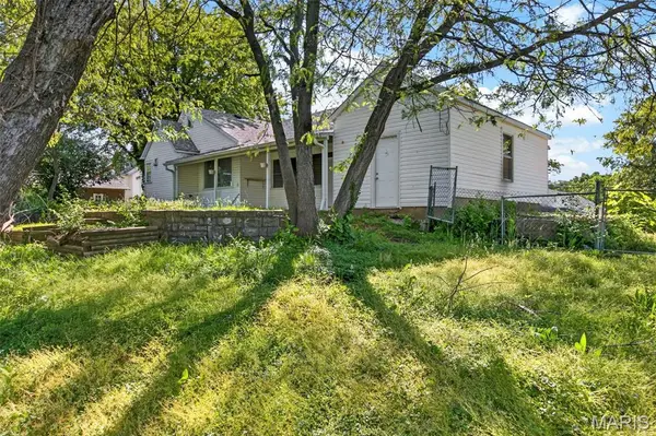765 N Main ST, St Clair, MO 63077