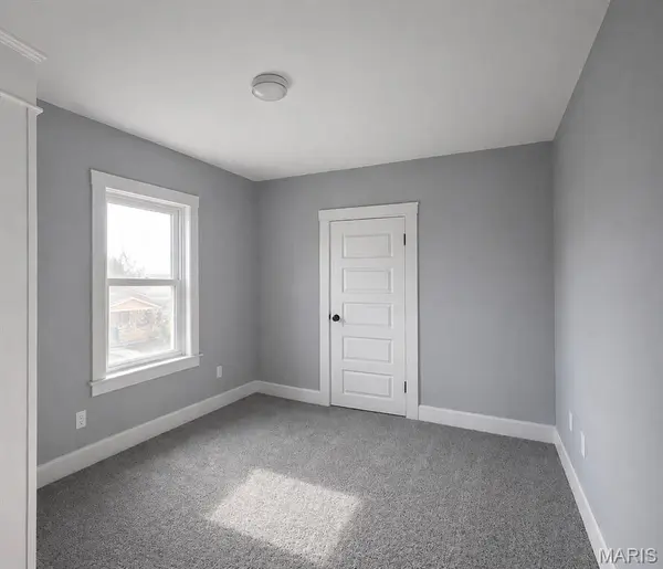 4822 Ashland AVE, St Louis, MO 63115