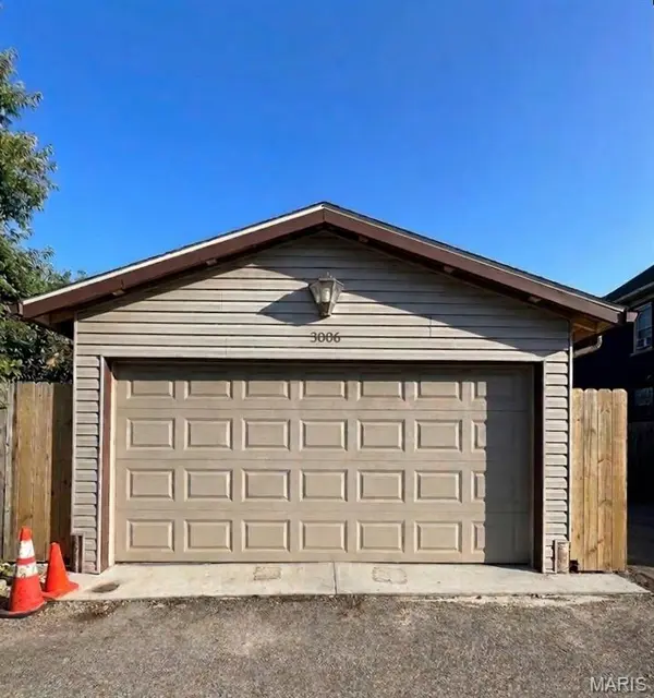 3006 Virginia AVE, St Louis, MO 63118