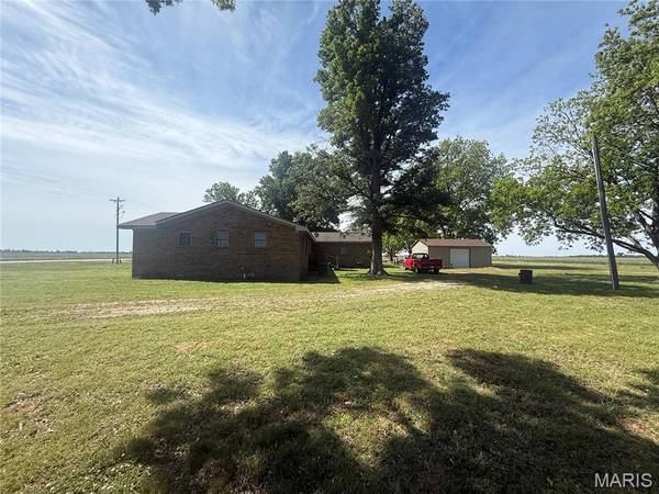 4312 State Highway C, Steele, MO 63877