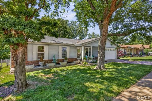 6021 Bissonnet CT, St Louis, MO 63129