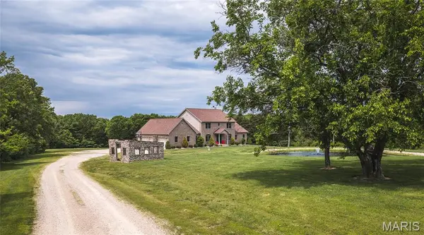 446 Cedar Breeze Drive, Sullivan, MO 63080