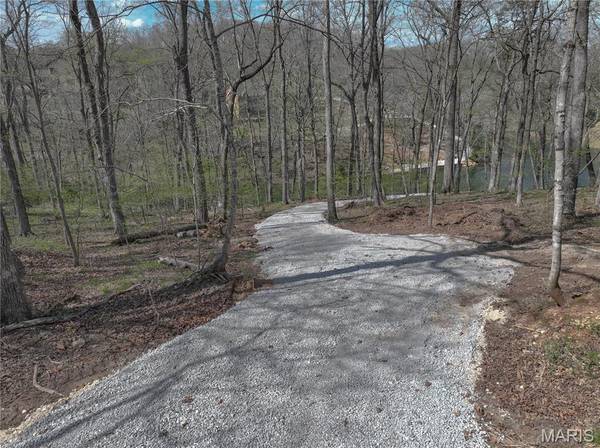 2456 Alpine Peak Dr., Innsbrook, MO 63390