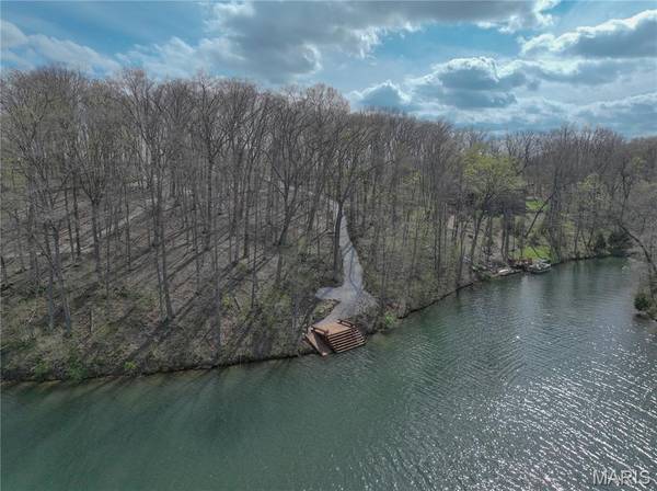2456 Alpine Peak Dr., Innsbrook, MO 63390