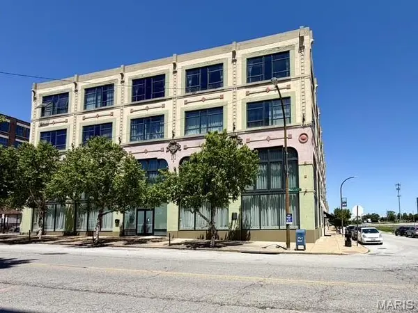 2201 Locust ST #408 & 409, St Louis, MO 63103