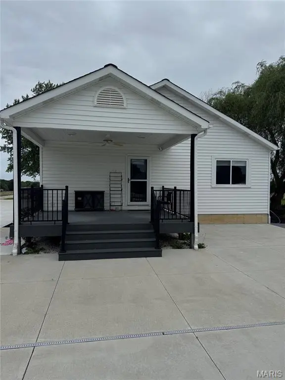 28345 State Highway F, Wright City, MO 63390