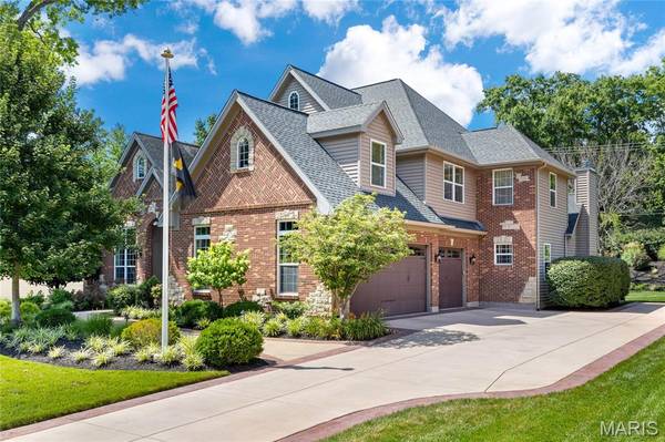 11727 Fawnridge DR, Des Peres, MO 63131