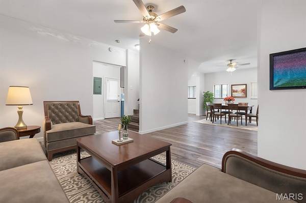 4342 S Compton AVE, St Louis, MO 63111