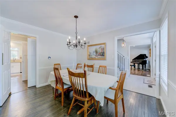 2336 Sportsmen Hill DR, Chesterfield, MO 63017