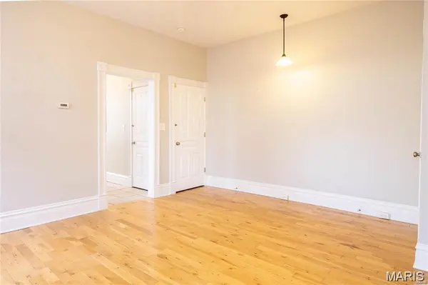 712-14 Shenandoah AVE, St Louis, MO 63104
