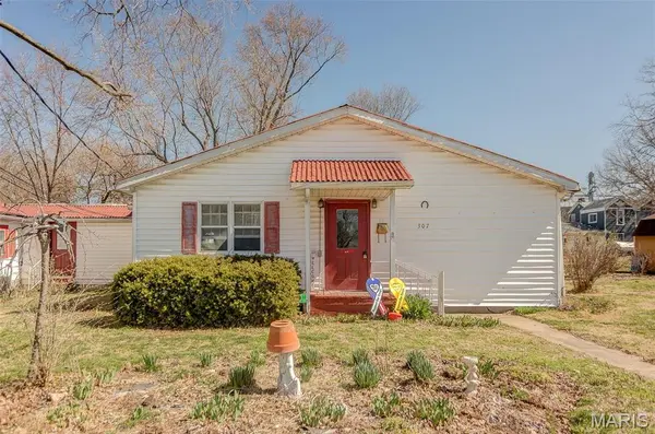 309 N Giddings AVE, Jerseyville, IL 62052