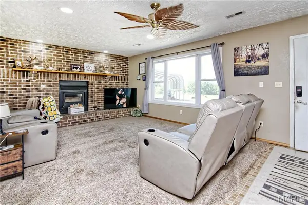 29828 Anthony RD, Falcon, MO 65470