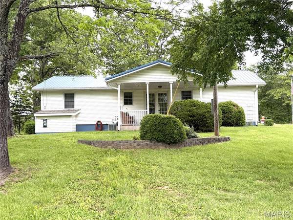 2864 Spring Valley Road, Summersville, MO 65571
