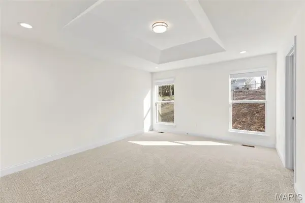 487 Spirit DR, O'fallon, MO 63385