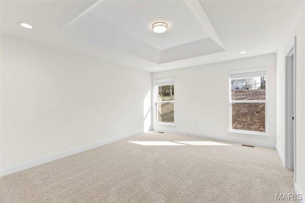 487 Spirit DR, O'fallon, MO 63385