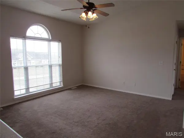 16910 Limestone LN, Dixon, MO 65459