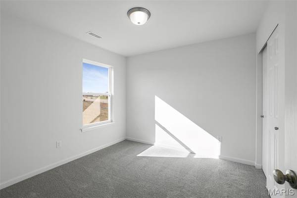 344 Olympic DR, Gray Summit, MO 63039