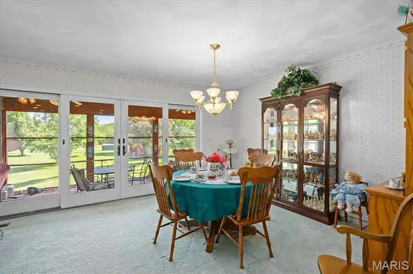 1218 Litteken LN, Trenton, IL 62293