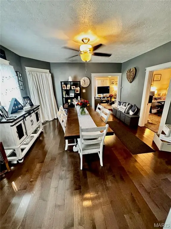 420 Eastern AVE, Greenville, IL 62246