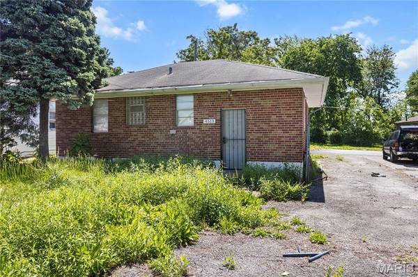4513 Rosewood AVE, St Louis, MO 63120