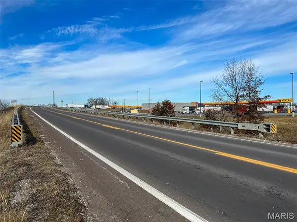 31 S Highway 19, New Florence, MO 63363