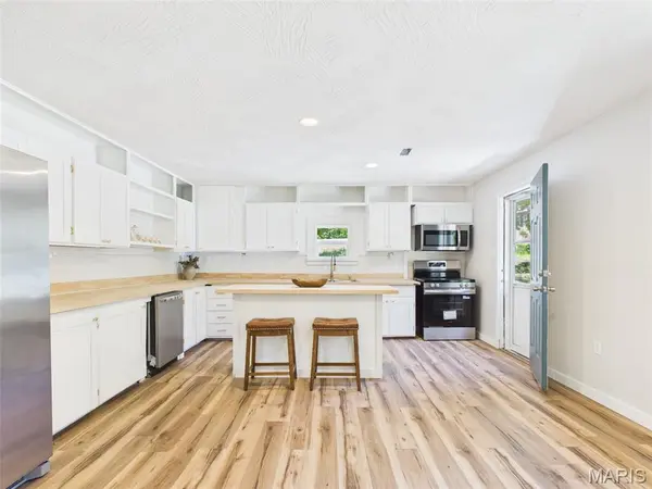 21700 Highway Y, St Robert, MO 65584