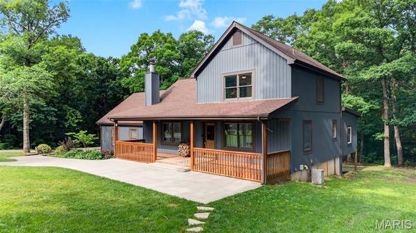 19289 Fox Meadow LN, Marthasville, MO 63357