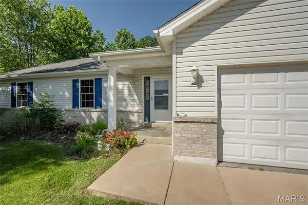 3842 Bedford Pointe DR, Wentzville, MO 63385