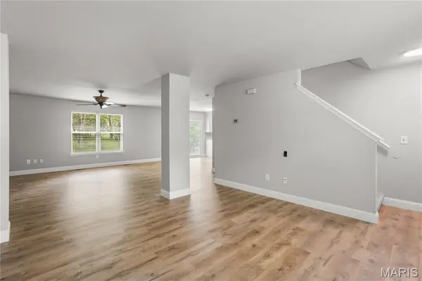215 Gran Vista DR, Festus, MO 63028