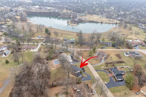 11584 New London DR, St Louis, MO 63141