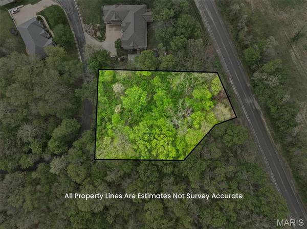 653 Ming Lake DR, Washington, MO 63090