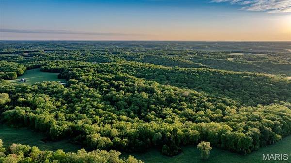 000 Highway PP, New Bloomfield, MO 65063