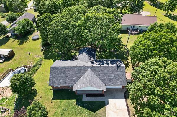 19835 Stamper LN, Waynesville, MO 65583