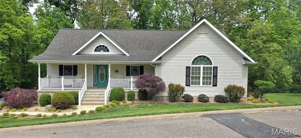 201 Estate DR, Chester, IL 62233