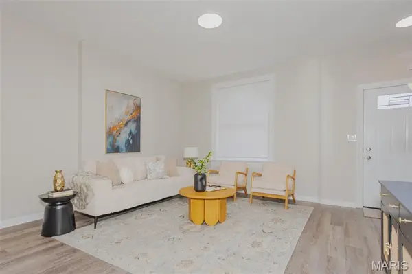 5418 Virginia AVE, St Louis, MO 63111