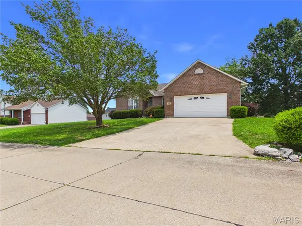 936 N West LN, Jackson, MO 63755