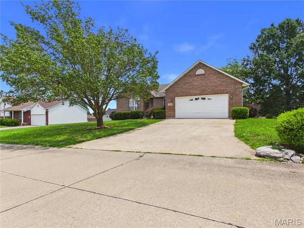 936 N West LN, Jackson, MO 63755