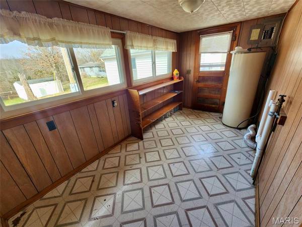 353 Truman ST, Newburg, MO 65550