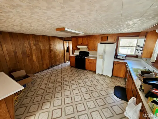 353 Truman ST, Newburg, MO 65550