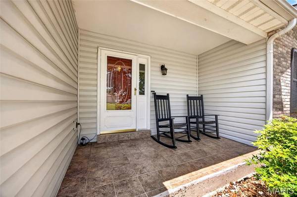 1465 Washingtons Crossing DR, O'fallon, MO 63366
