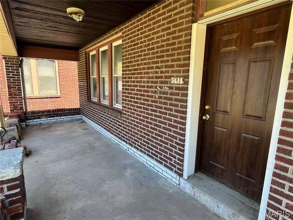 5414 S Kingshighway BLVD, St Louis, MO 63109