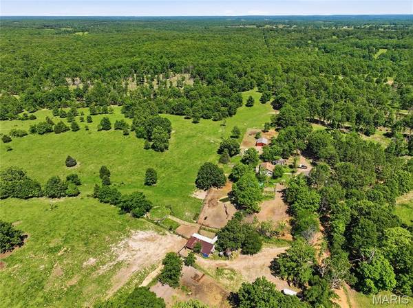 210 County Road 320, Alton, MO 65606