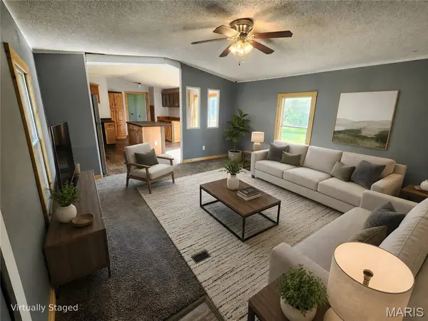 400 W Ruby ST, Conway, MO 65632